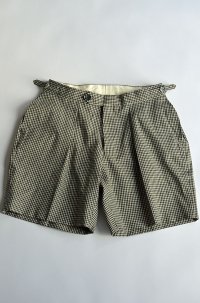 チェックショーツ