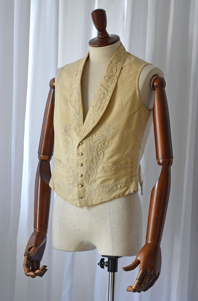 画像1: 1850s アンティークディナーウエストコート 刺繍 ビスポークオーダー品  Antique Dinner Waistcoat Handmade Made in France Bespokeorder