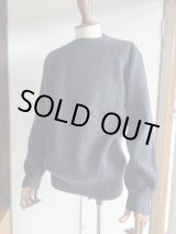 画像: コムアーチ ハンドフレーム クルーネックセーター ダークネイビー Comm.arch. Hand Framed Crew Neck Sweater Comm.arch. Deep Ocean