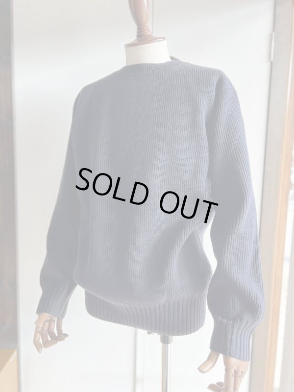 画像1: コムアーチ ハンドフレーム クルーネックセーター ダークネイビー Comm.arch. Hand Framed Crew Neck Sweater Comm.arch. Deep Ocean